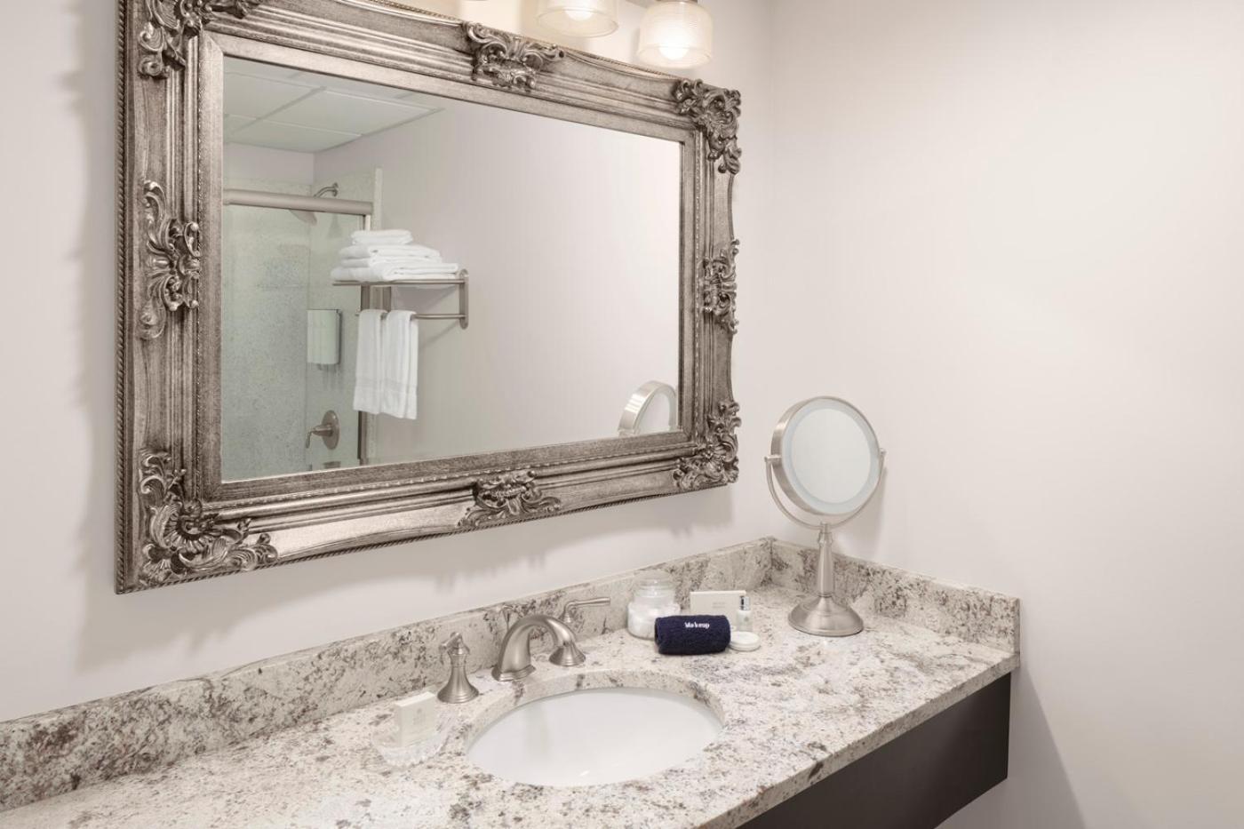 Portland Regency Hotel & Spa 외부 사진