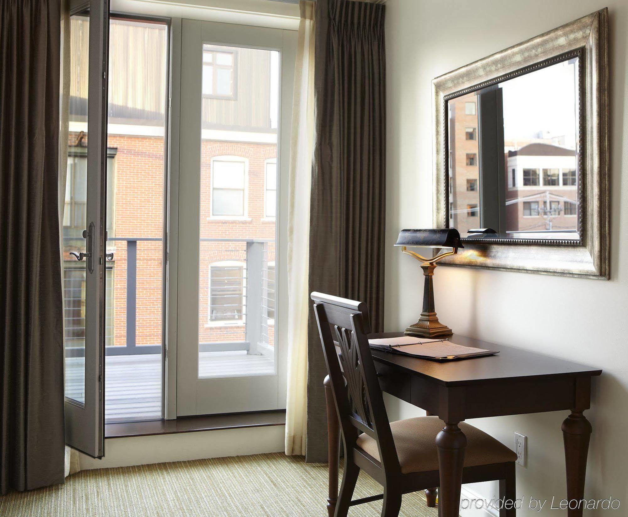 Portland Regency Hotel & Spa 외부 사진